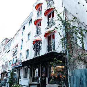 3* Hotel Pearl